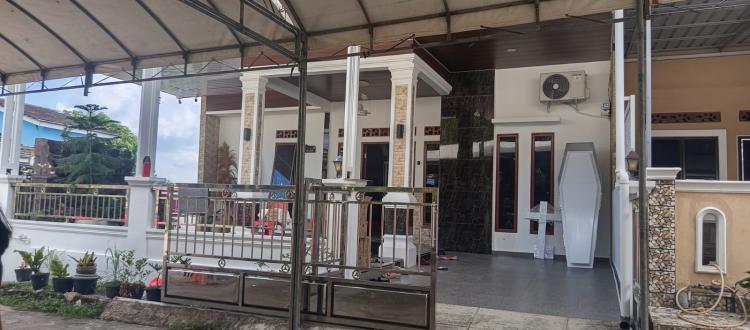 Tangis Histeris di Rumah Mendiang Bripda Natanael Personel Polda Kepri