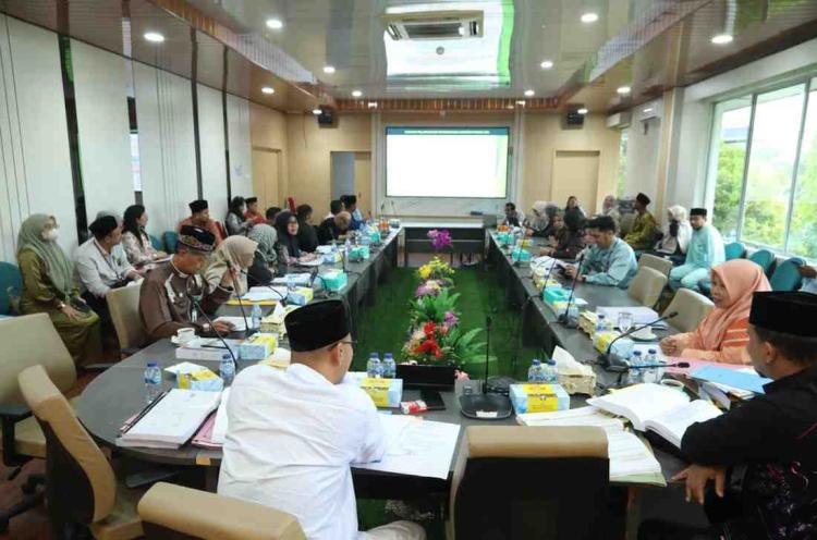 Bedah Rapor Akhir Tahun, Pansus LKPj Batam Cecar Kinerja OPD Demi Rekomendasi Strategis