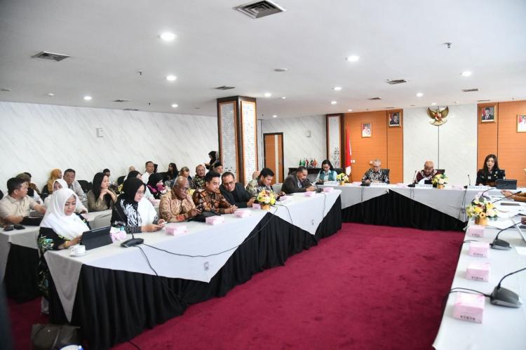 Pemprov Kepri Usul Gaji ASN Daerah Dibayar Pusat di Tengah Defisit Anggaran 2026