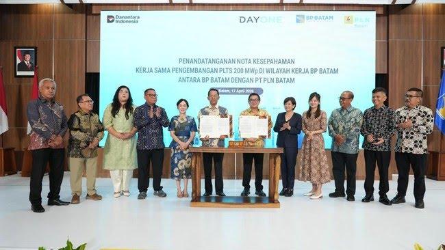 PLN Batam dan DayOne Teken Kontrak Listrik Terbesar di Indonesia