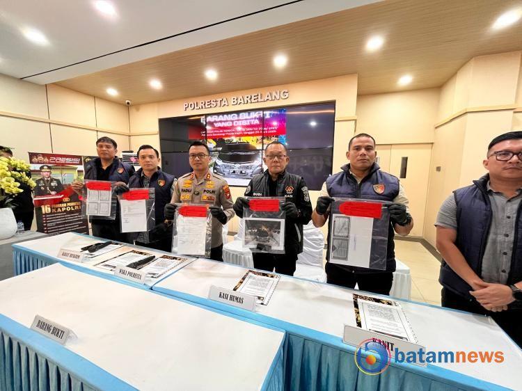 Wanita Penggelap Mobil Rental di Batam Diringkus, Modusnya Sewa Lalu Gadai Diam-diam