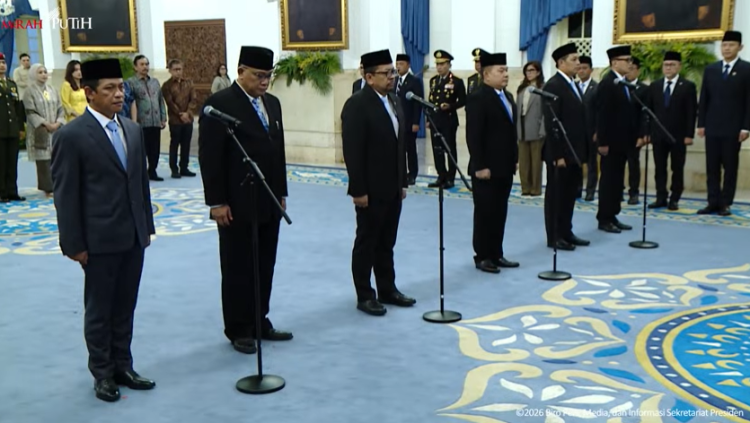 Presiden Prabowo Lantik Enam Pejabat Baru, Dari Mantan KSAD hingga Aktivis Buruh