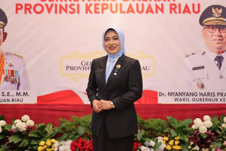 Profil Misni, Perempuan Pertama Sekda Kepri: Usai Dilantik, Ini Komitmennya soal Birokrasi