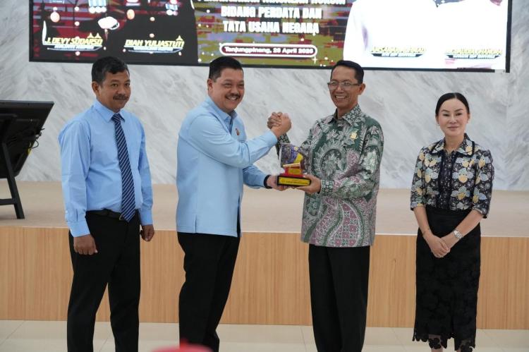 BP Batam dan Kejati Kepri Teken MoU Penguatan Penanganan Permasalahan Hukum