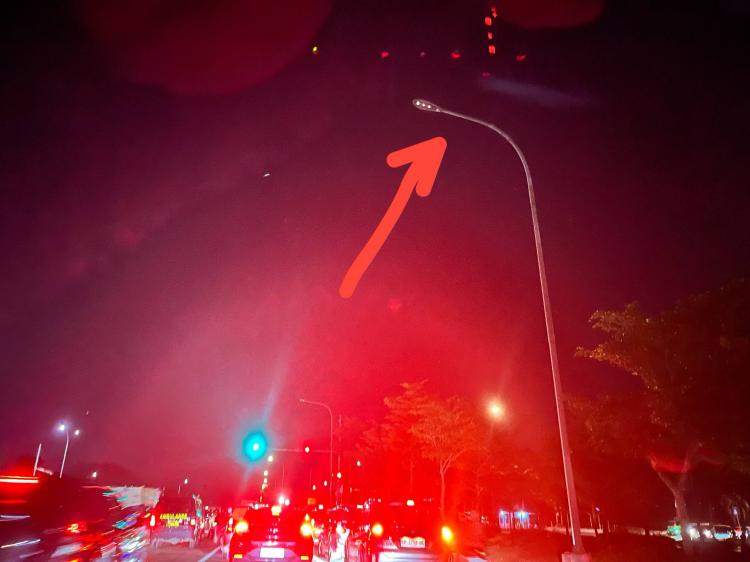 Lampu PJU Simpang Empat K-Square Batam Berkelap-Kelip seperti Disko, Pengendara: Bahaya, Jarak Pandang Terganggu