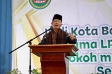 Bertemu Warga Sekupang, Wali Kota Amsakar Ajak Jaga Jari di Medsos dan Fokus Bangun Batam