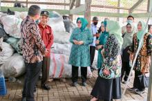 Sulap Sampah Jadi Cuan, Pemko Batam `Berguru` ke Jakarta Barat Perkuat Sistem Bank Sampah