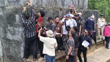 Hakim dan Jaksa Turun Lapangan, Cek Fisik Jembatan Marok Kecil di Lingga yang Diduga Dikorupsi