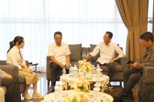 Batam Jadi Gerbang Investasi, Amsakar-Li Claudia Titip Pesan Kepastian Hukum ke Menkum RI