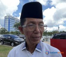 Bukan Pakai Duit Rakyat, Amsakar Achmad Bongkar Sumber Dana Pot Bunga Bougenville di Batam