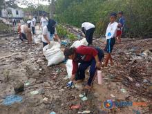 Sapu Bersih, 10 Ton Sampah di Rempang Lenyap Hanya dalam Satu Jam, Batam Cetak Rekor Nasional