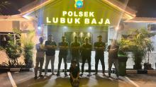 Polisi Ringkus Pelaku Penusukan di Batam, Berawal Sakit Hati di Tempat Kerja