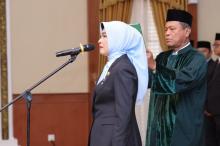 Misni Resmi Pimpin Birokrasi Kepri, Jadi Sekda Perempuan Pertama di Kepri