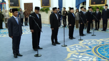 Presiden Prabowo Lantik Enam Pejabat Baru, Dari Mantan KSAD hingga Aktivis Buruh