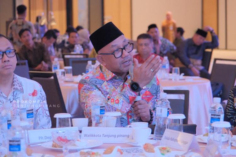 Bukan Kebijakan Wajib! Wali Kota Tanjungpinang Buka Suara Soal WFH ASN Setiap Jumat