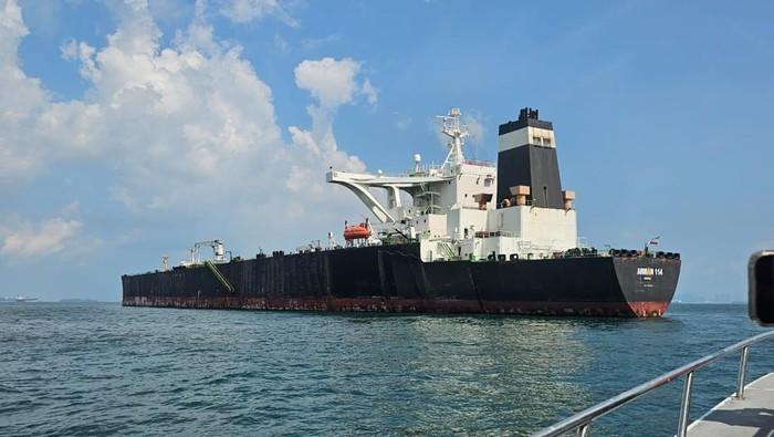 Gagal Laku Rp 1,1 Triliun, Minyak Rampasan Kapal Iran MT Arman 114 ini Akhirnya Terjual Rp 900 Miliar ke Pertamina