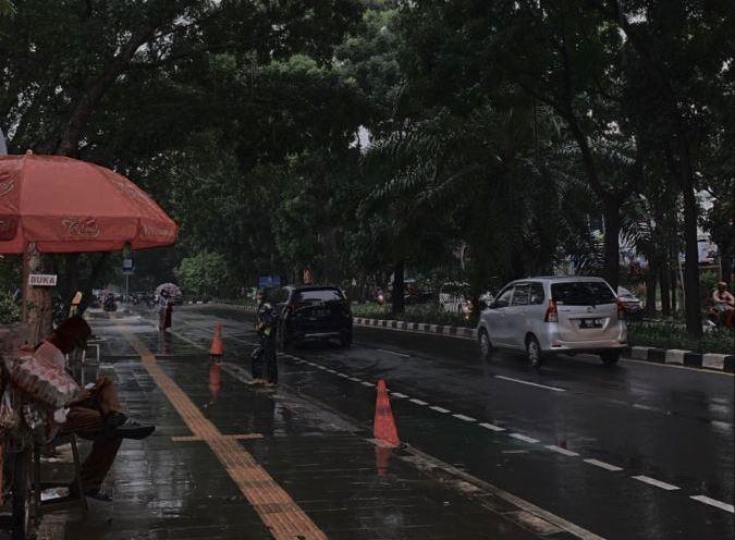 Cuaca Batam Minggu 24 Mei 2026, BMKG Prediksi Gelombang hingga 0,6 Meter Waspada Hujan Petir