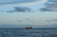 Lolos dari Angkatan Laut AS, Kapal Super Iran "HUGE" Menuju Kepri Tanpa Sinyal AIS