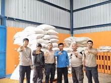 Dukung Ketahanan Pangan, Polres Lingga Bantu Distribusi Jagung Petani ke Gudang Bulog