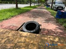 Duh, Penutup Parit di Jalan Raja Haji Fisabilillah Batam Raib Disikat Rayap Besi