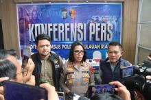 Polda Kepri Ringkus 3 Pelaku Impor Ilegal Pakaian Bekas dari Singapura, Ancaman Hukuman 8 Tahun Penjara