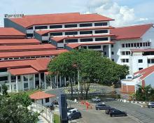 BP Batam Berikan Pin Emas ke 97 Pegawai sebagai Apresiasi