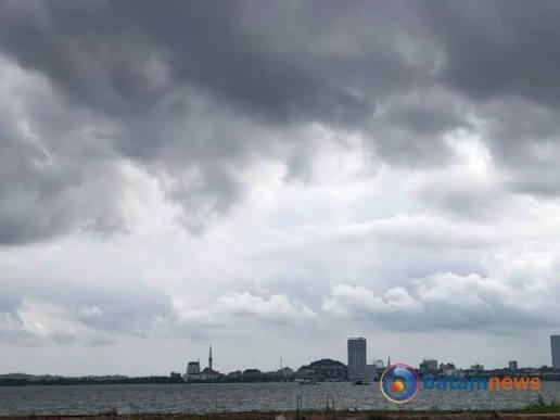 Prakiraan Cuaca Batam Jumat 5 Juni: Potensi Diguyur Hujan Ringan Pagi