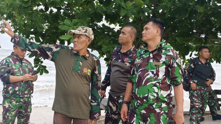 Pangkogabwilhan I Kunjungi Lingga, Tanam Durian Duri Hitam dan Tinjau Program Ketahanan Pangan