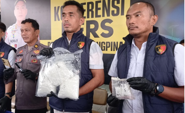 Tergiur Upah Rp50 Juta per Paket, Dua Kurir Sabu 3 Kg Ditangkap Polresta Tanjungpinang