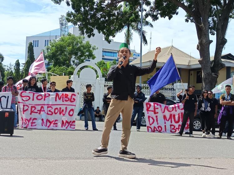 Batam Dinilai Hadapi Darurat Lingkungan, Mahasiswa Sampaikan Sembilan Tuntutan ke DPRD dan Pemko