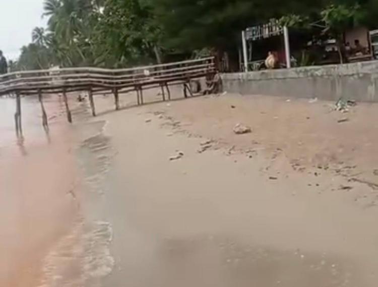 Imbas Tambang Pasir dan Proyek PSN: Laut Teluk Mata Ikan Berlumpur Tebal, Nelayan dan Wisata Pantai Nemo Menjerit