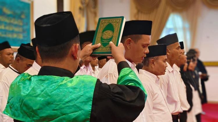 Wabup Lingga Lantik 50 Anggota BPD dari 10 Desa, Tekankan Integritas dan Peran Pengawasan
