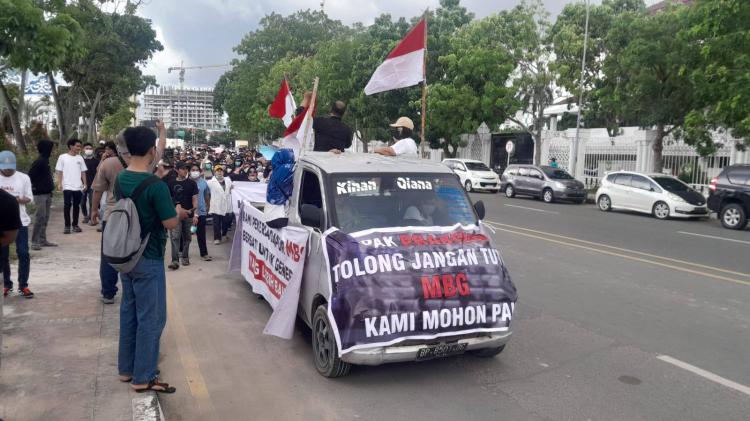 Pekerja SPPG Hanya Demo 15 Menit di Batam, Akademisi Kritisi Gerakan Aksi: Harus Organik