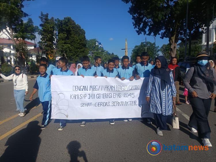 Batam Watch Ikut Soroti Pawai MBG, Pertanyakan Pelibatan Pelajar dan Guru hingga Minta Evaluasi Terbuka