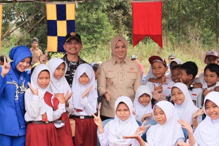 Aplikasi Si-Pintar Permudah Pendaftaran SPMB 2026, Wakil Bupati Bintan: Orang Tua Tak Perlu Ribet