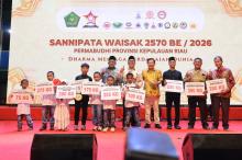 Gema Waisak di Tanjungpinang, Kala Wagub Nyanyang Bicara Cinta Kasih Tanpa Batas