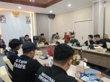 Mahasiswa Geruduk DPRD Batam, Soroti Krisis Air, Lingkungan hingga RUU Perampasan Aset