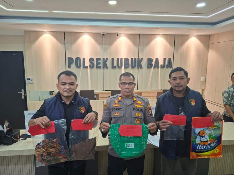 Polsek Lubuk Baja Tangkap Perempuan 23 Tahun Pembuang Bayi di Selokan, Pelaku Akui Hilangkan Nyawa Bayi Baru Lahir