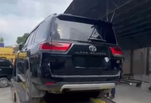 Mobil Rp 2 M Suap Sekda Kuansing Ditemukan KPK di Gudang, Pelat Sudah Diganti