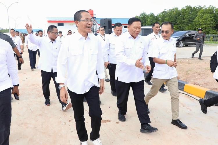 Batam Jadi Lokasi Perdana Program SiTaskin Pesisir, Pemerintah Targetkan Kemiskinan Nelayan Teratasi
