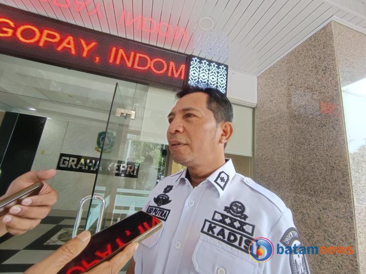 Parkir di Atas Jembatan Barelang Dilarang, Dishub Ancam Derek Kendaraan yang Bandel
