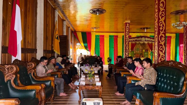 Rawat Jejak Budaya Leluhur, Lingga Susun Kajian Sejarah Kain Tenun Melayu