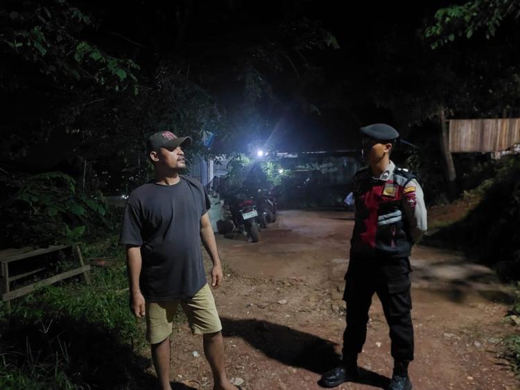 Musik Kedai Tuak Terlalu Keras di Dini Hari, Warga Langsung Lapor Polisi 110