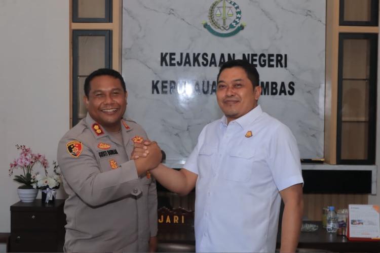 Tegaskan Polisi-Jaksa Solid, Kapolres Kepulauan Anambas dan Kajari Perkuat Sinergitas Penegakan Hukum
