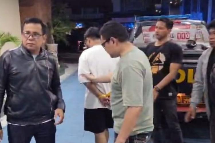 Cemburu Berujung Maut, WNA Singapura Diduga Bunuh Kekasih lalu Tinggal Bersama Jasad Korban Berhari-hari