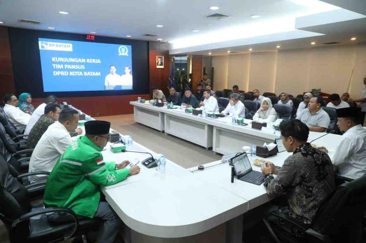 Pansus DPRD Batam Soroti Minimnya Bin Kontainer, Minta Dukungan BP Batam