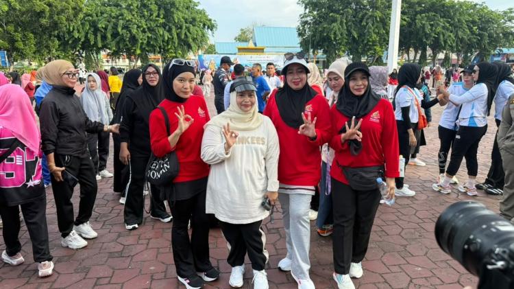 BRK Syariah Bengkalis Dukung Semangat Kebersamaan pada Senam Bersama Hari Jadi ke-514 Kabupaten Bengkalis