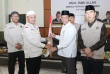 379 Jemaah Haji Kloter 25 Debarkasi Batam Tiba di Tanah Air, Sekda Firmansyah: Semoga Menjadi Haji Mabrur