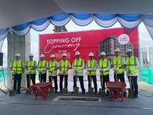 Bakal Punya Kolam Renang Tertinggi se-Batam, The ZHM Premiere Resmi Topping Off