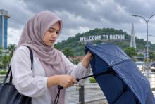 Siapkan Payung, Hujan Diprakirakan Guyur Batam Mulai Siang